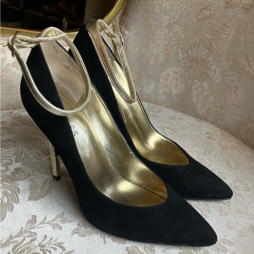 Black Velvet and Gold Strap Pump